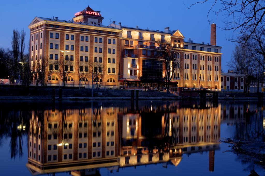 Hotel Sloneczny Mlyn บิดกอชซ์ ภายนอก รูปภาพ