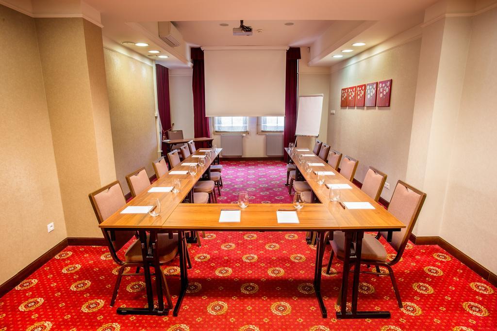 Hotel Sloneczny Mlyn บิดกอชซ์ ภายนอก รูปภาพ